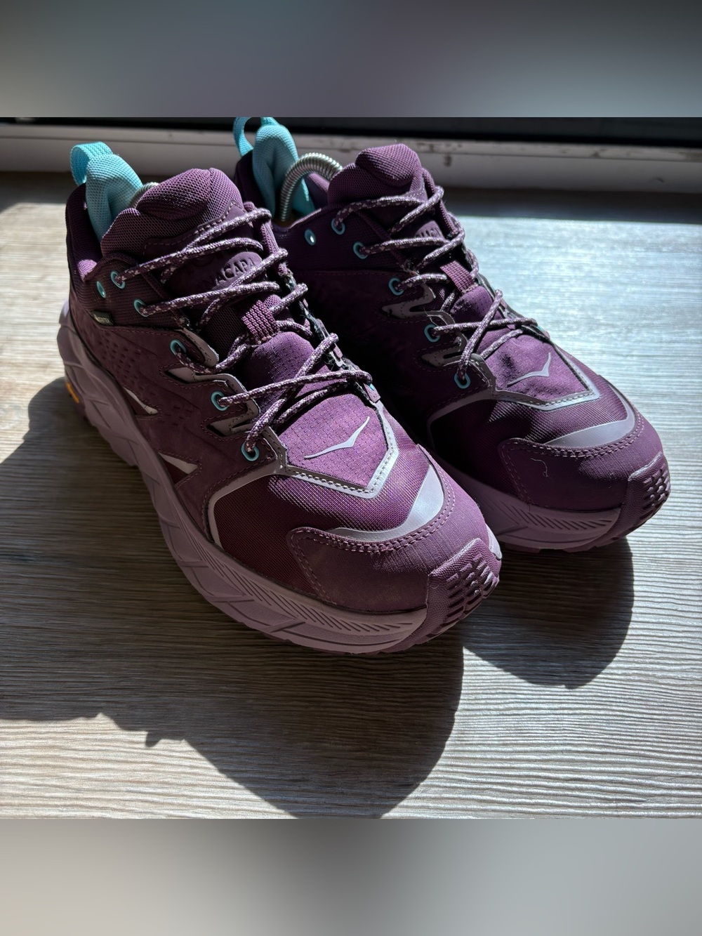 Hoka One One Anacapa Low GTX Hiking Shoes size 9.5B Purple